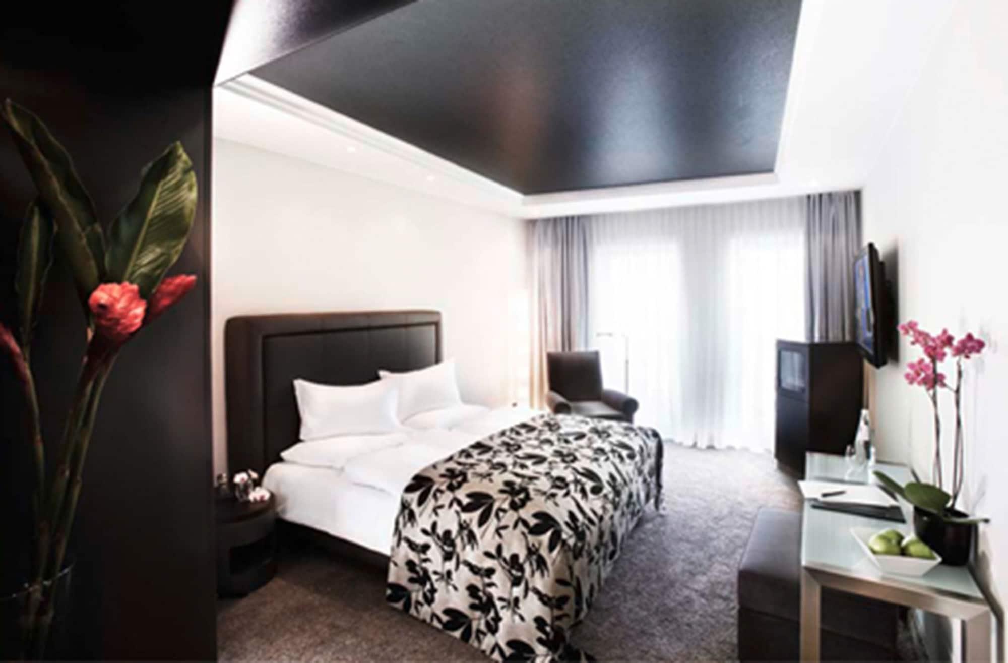 Hotel New