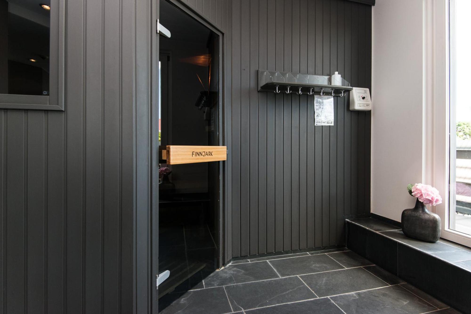 Hotel New 4*